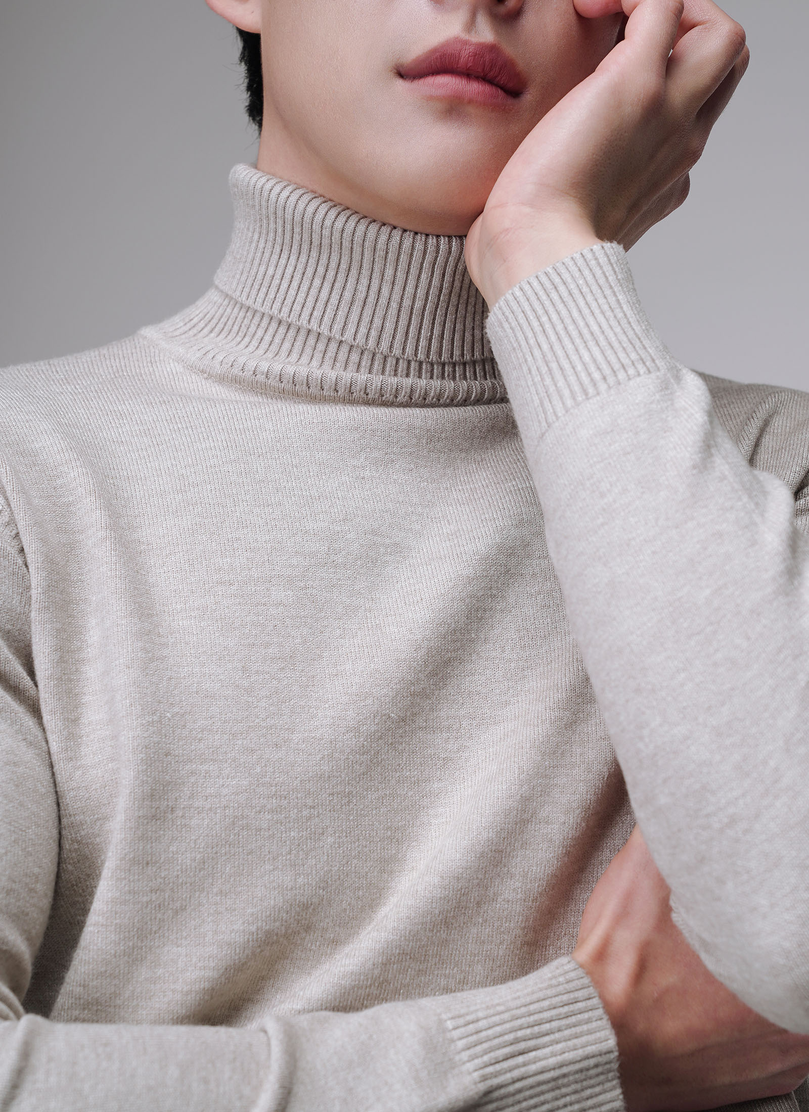High Turtleneck Sweater - Image 5