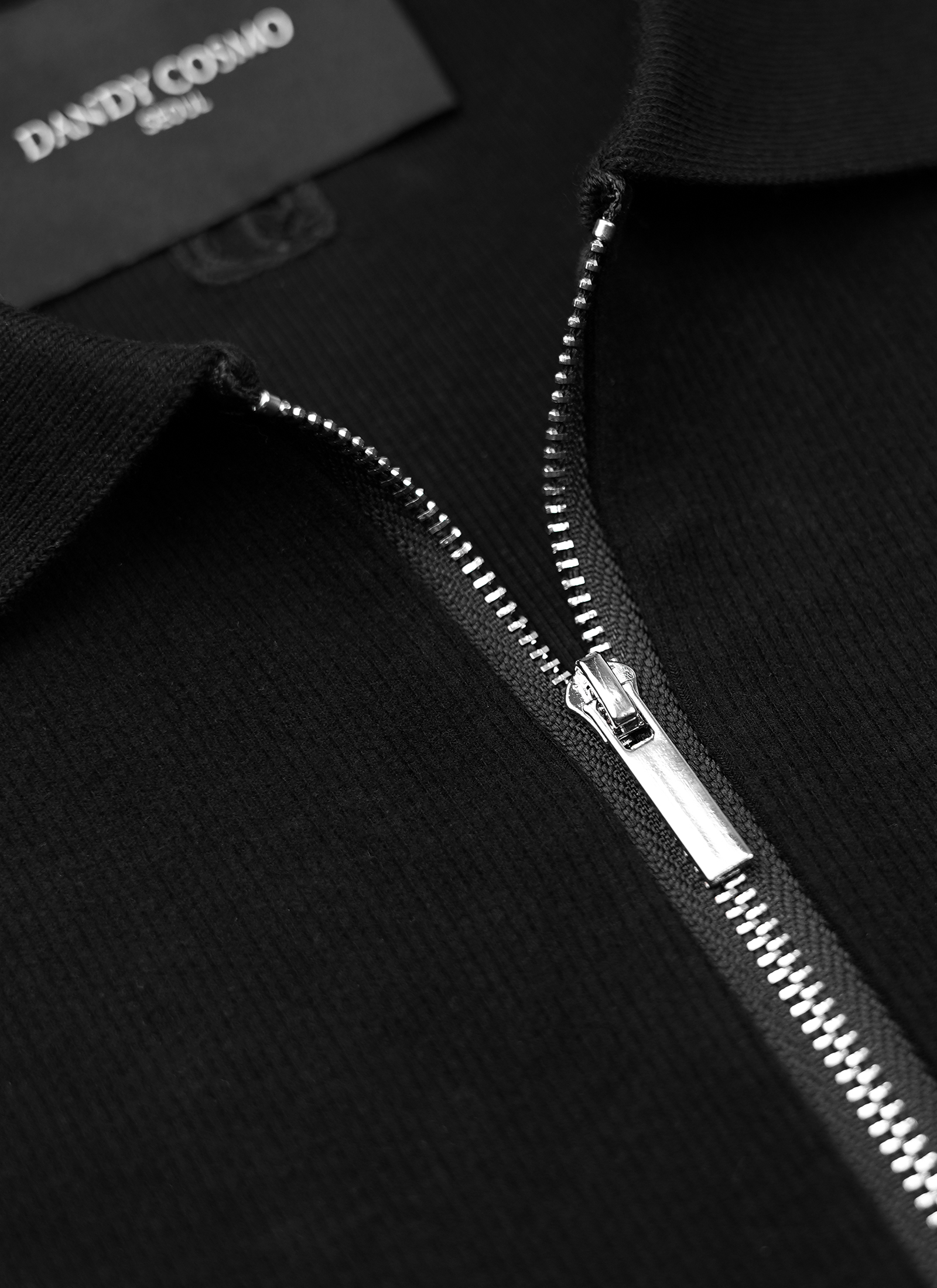 Muscle Fit Zipper - Image 7