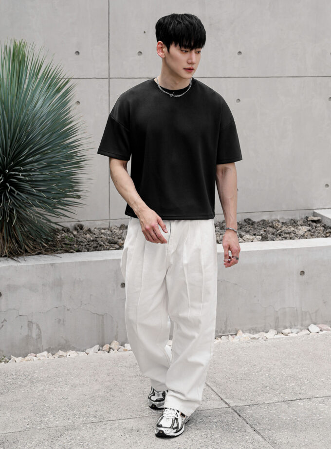 Premium Oversize Cropped-Fit T-Shirt