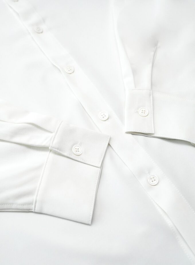 Wide Spread Collar Shirt