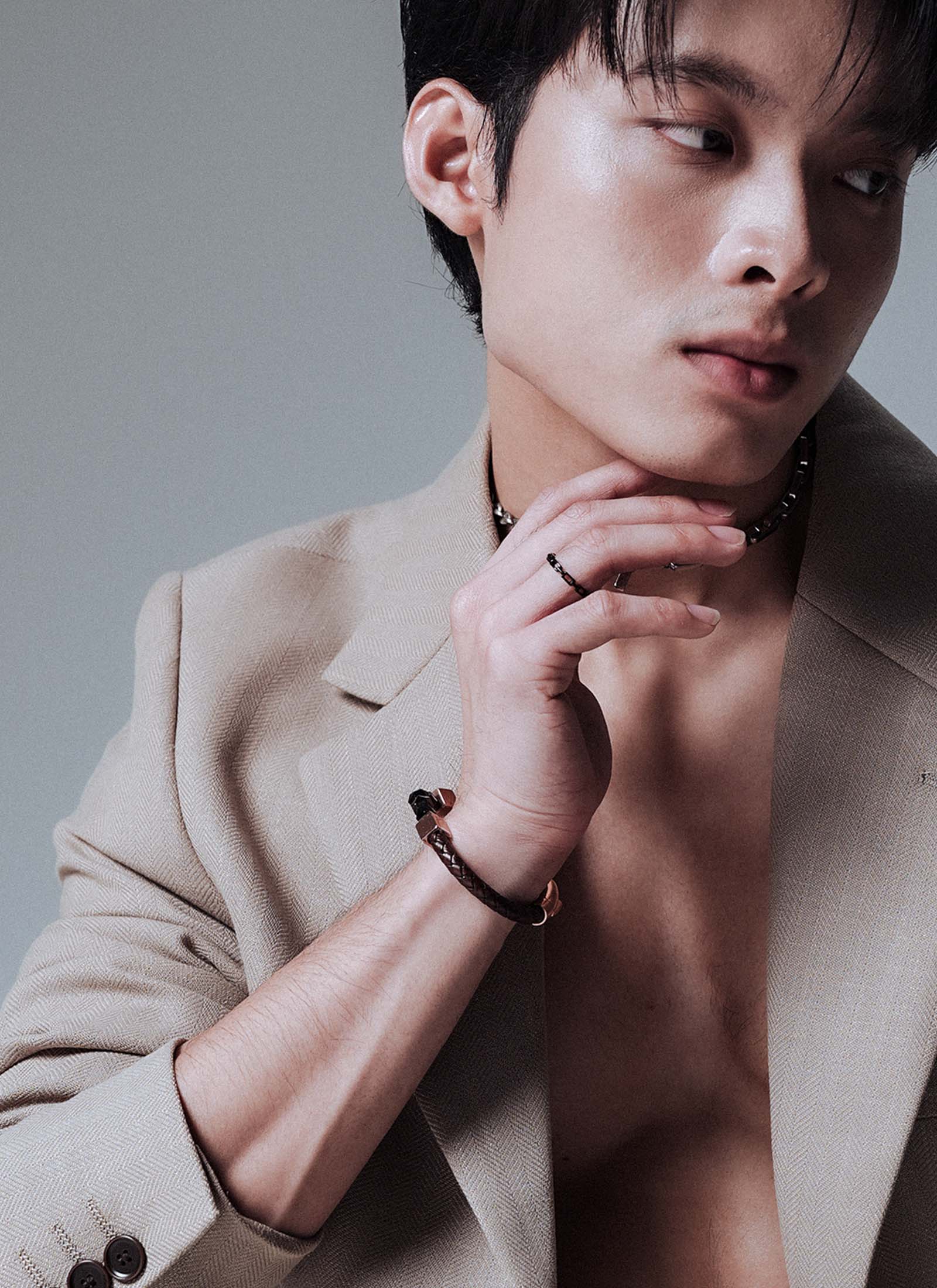 BRONZE ORBIT LEATHER - Image 3