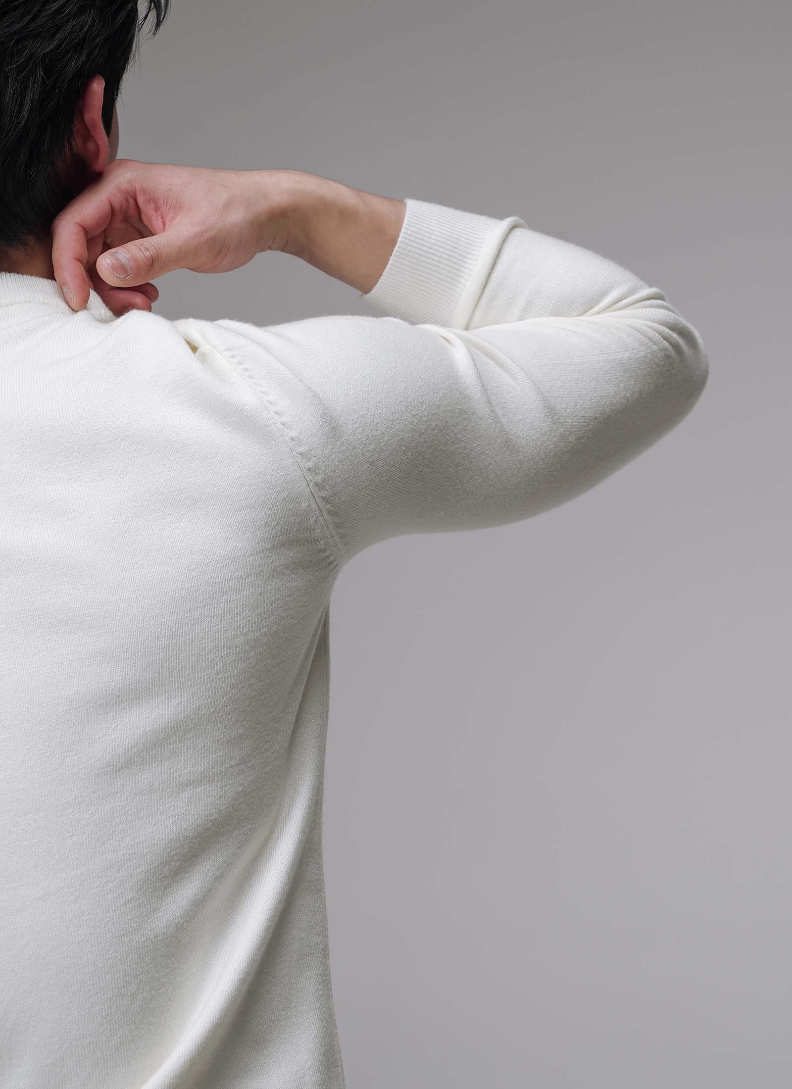 CLASSIC CREW NECK SWEATER - Image 5