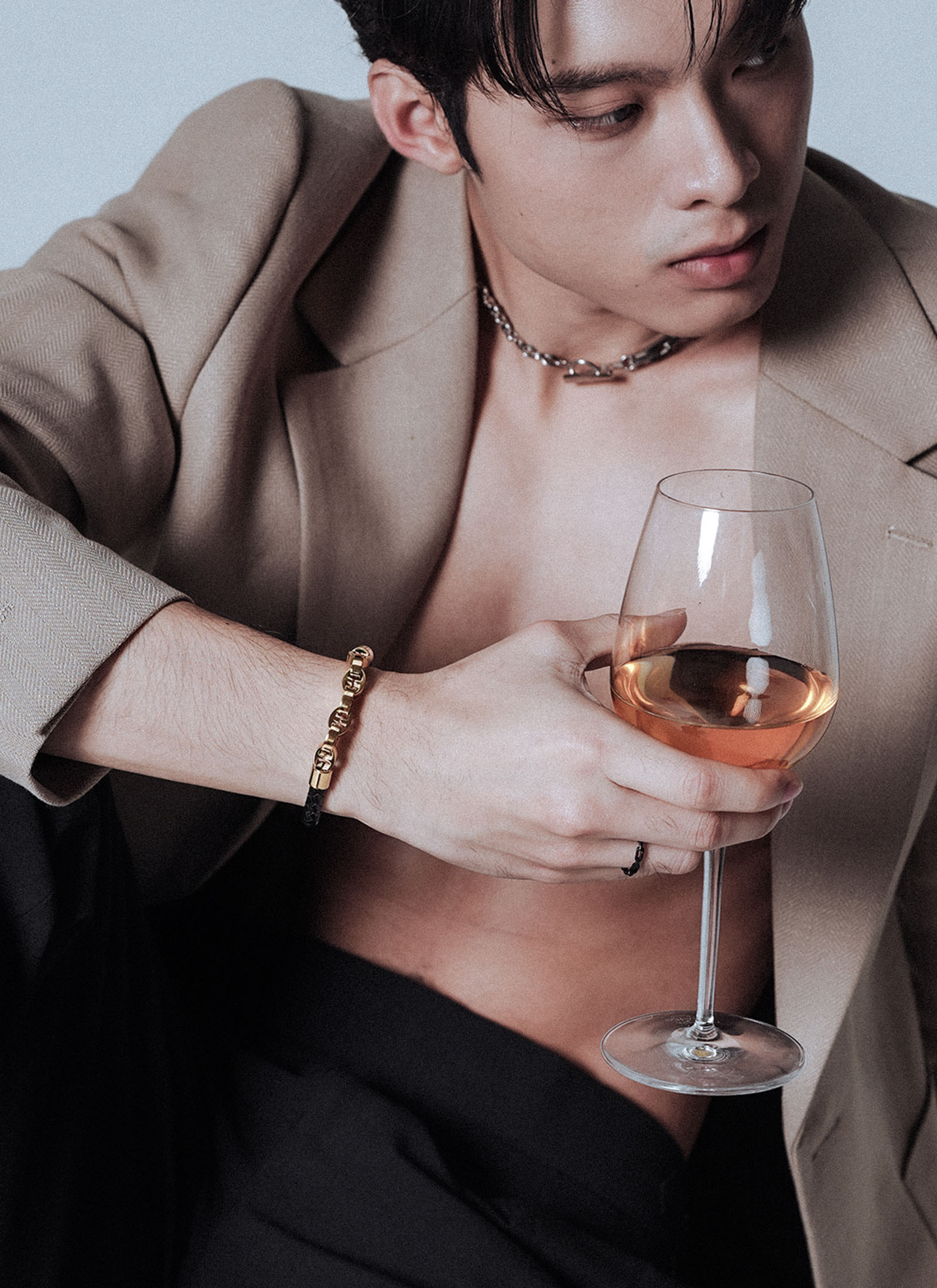 LEATHER CHAIN ROYAL - Image 2