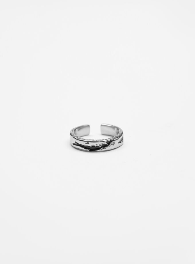 Unbound Ring