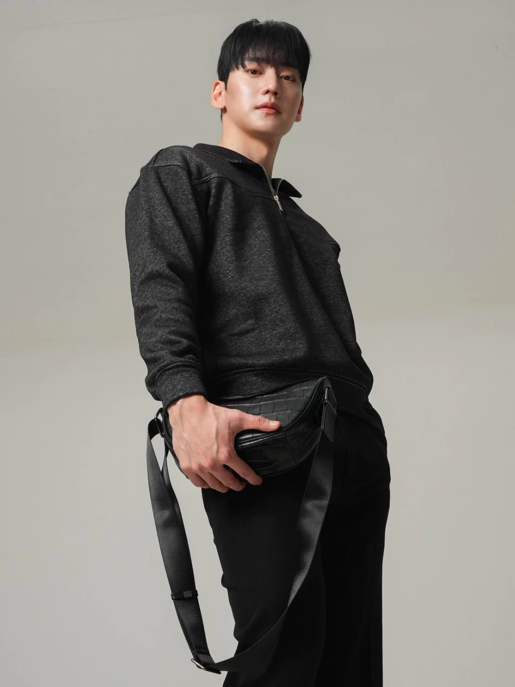 CROC Lrather Bag - Image 3