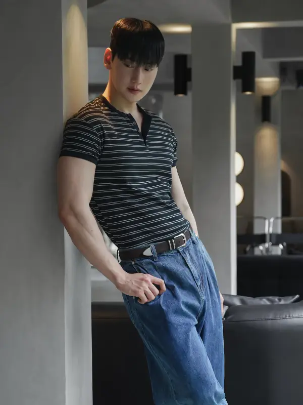 Double Stripe Henry Muscle Fit - Image 5
