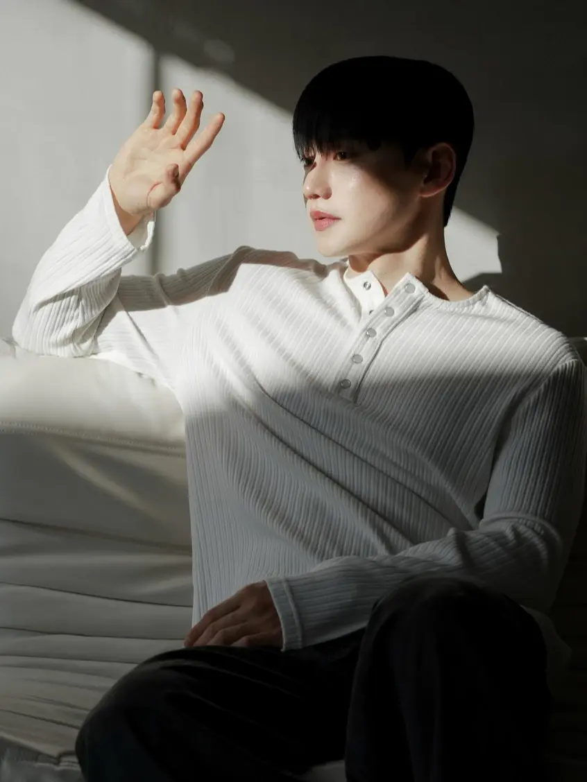 Jalenor Henley LS Shirt - Image 2